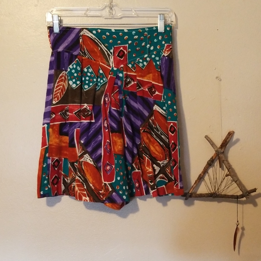 Vintage high waist cotton shorts